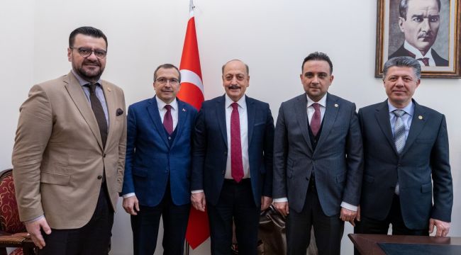 AK PARTİLİ VEKİLLERDEN BAKANLIKLARA ÇIKARMA