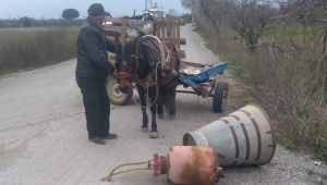 GÜBRE TANKI VE KOVASI ÇALDIĞI İDDİA EDİLEN ŞAHISLAR YAKALANDI 