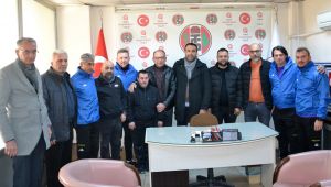 TURGUTLUSPOR'UN YENİ HOCASI NADİR ARIKAN