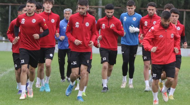 ÜÇÜNCÜ LİGE DÜŞEN TURGUTLUSPOR SON MAÇINDA GENÇLERE YER VERECEK