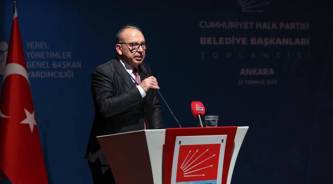 Başkan Çetin Akın CHP Belediye Başkanları Çalıştayında Değerlendirmelerde Bulundu