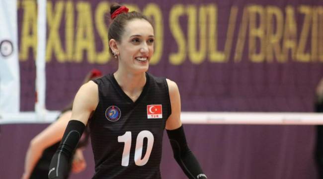 Milli Yıldız Selinay Akçin Manisa BBSK’da