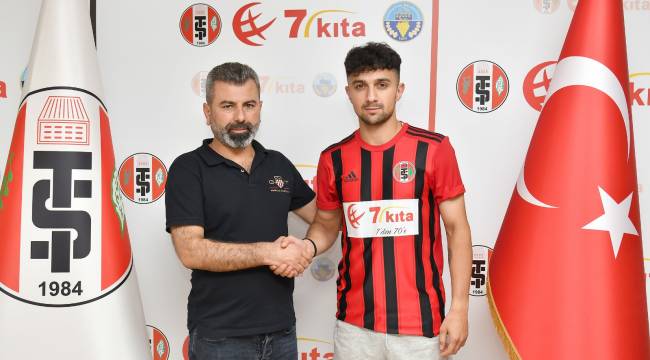 TURGUTLUSPOR UĞUR KURT’LA SÖZLEŞME İMZALADI