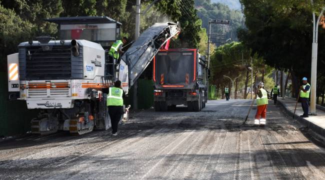 Ağlayan Kaya Yolu Asfaltlanıyor