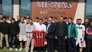 Mirnas Bahçeşehir’e Başkan Akın ve Turgutluspor yönetiminden anlamlı ziyaret