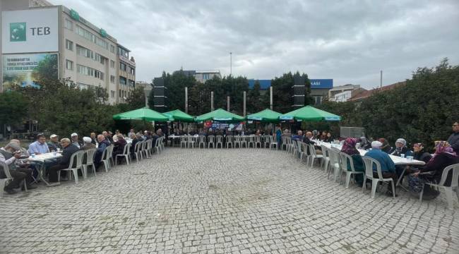 Salihli’de Dualar Şehitler İçin Arşa Yükseldi