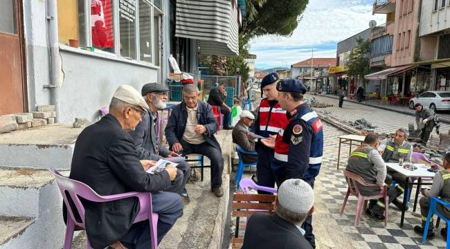 Manisa Jandarması Dolandırıcılık Konusunda Bilgilendirdi   