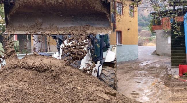 MASKİ’den Kurudere’de Yağış Sonrası Yoğun Mesai