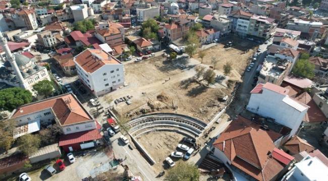 Sarıgöl’e Yeni Kent Meydanı