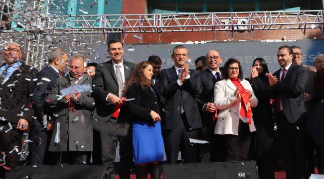 CHP Genel Başkanı Özgür Özel’in Yeni Görevindeki İlk Açılış ve Temel Atma Töreni Turgutlu’da Oldu