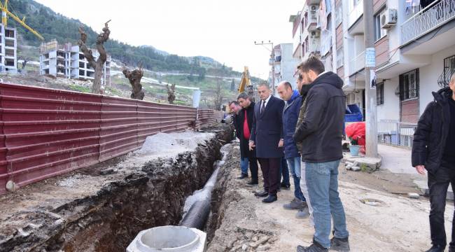 Genel Müdür Aslay’dan Ulutepe Caddesinin Yağmur Suyu Hattında İnceleme