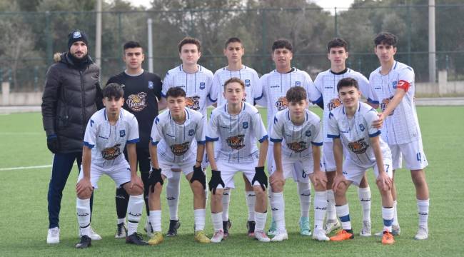 YUNUSEMRE'NİN U16'LARI ADINI TÜRKİYE ŞAMPİYONASI'NA YAZDIRDI