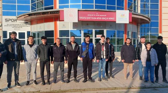 Gençler Doğa Yürüyüşünde Bir Araya Geldi