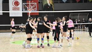 Manisa BBSK Sultanları’dan Play-Off Provası