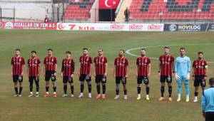 Turgutluspor Ağır Yaralı: 1-2