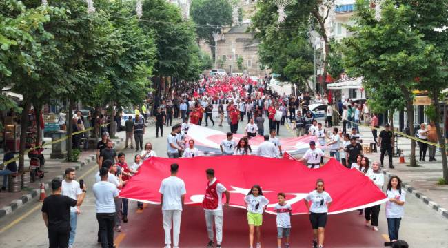 Manisa’da 19 Mayıs Korteji Düzenlendi