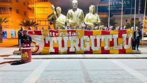 TURGUTLU’DA ultrAslan’DAN SAĞDUYU ÇAĞRISI