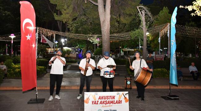 ‘Akustik Yaz Akşamları’ Büyük İlgi ve Coşkuyla Başladı