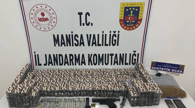 Manisa’da Çok Sayıda Sentetik Ecza Hapı Ele Geçirildi