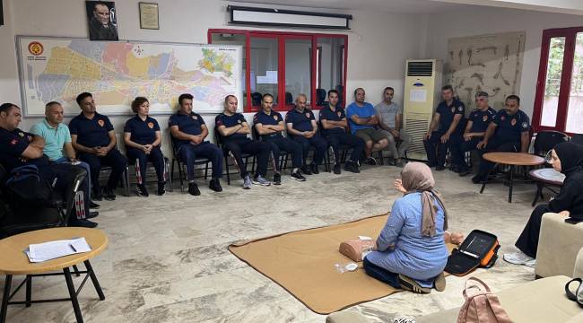 Manisa’da İtfaiye Ekiplerine İlk Yardım Yenileme Eğitimi