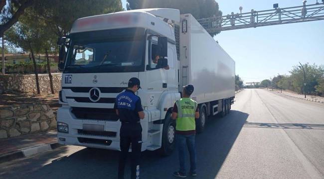 Büyükşehir Ekipleri kayıt dışıyla mücadelesini sürdürüyor