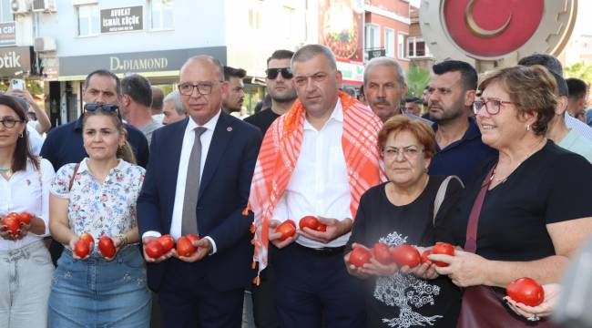 CHP Turgutlu İlçe Başkanlığından Domates Üreticilerine Destek Açıklaması