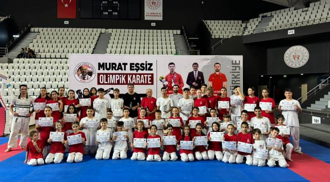 Manisa BBSK, olimpik karate yaz kampına katıldı