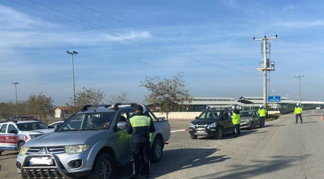 Emniyet Kemeri Kullanımı Denetimi Gerçekleşti: 9 Araç Trafikten Men Edildi