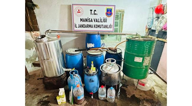 Yılbaşı Öncesi Kaçak Alkollü İçki Operasyonu: 610 Litre Rakı Ele Geçirildi