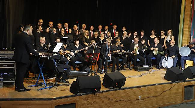 Turgutlu Belediyesinin 'Kış Konseri' Büyüledi