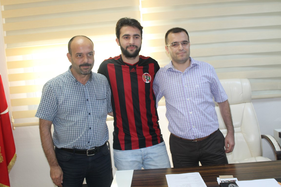 Berat Eyüpoğlu Turgutluspor'da