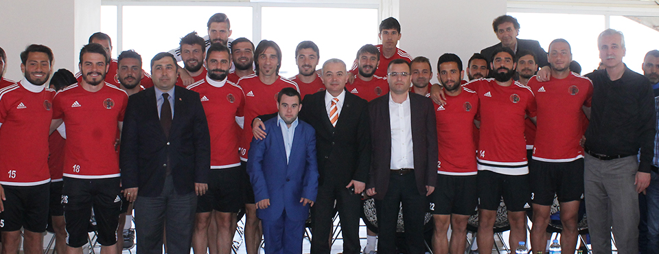 Turan'dan Turgutluspor'a Tam Destek